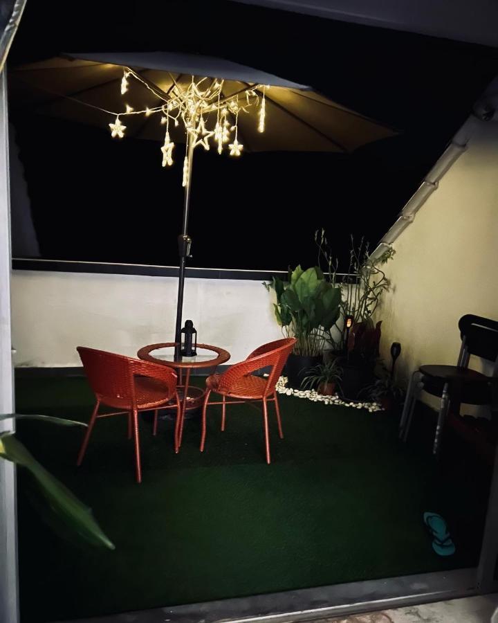 The Roomah Бентонг Экстерьер фото